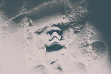 stormtrooper-star-wars-trooper-simple-wallpaper-preview.jpg