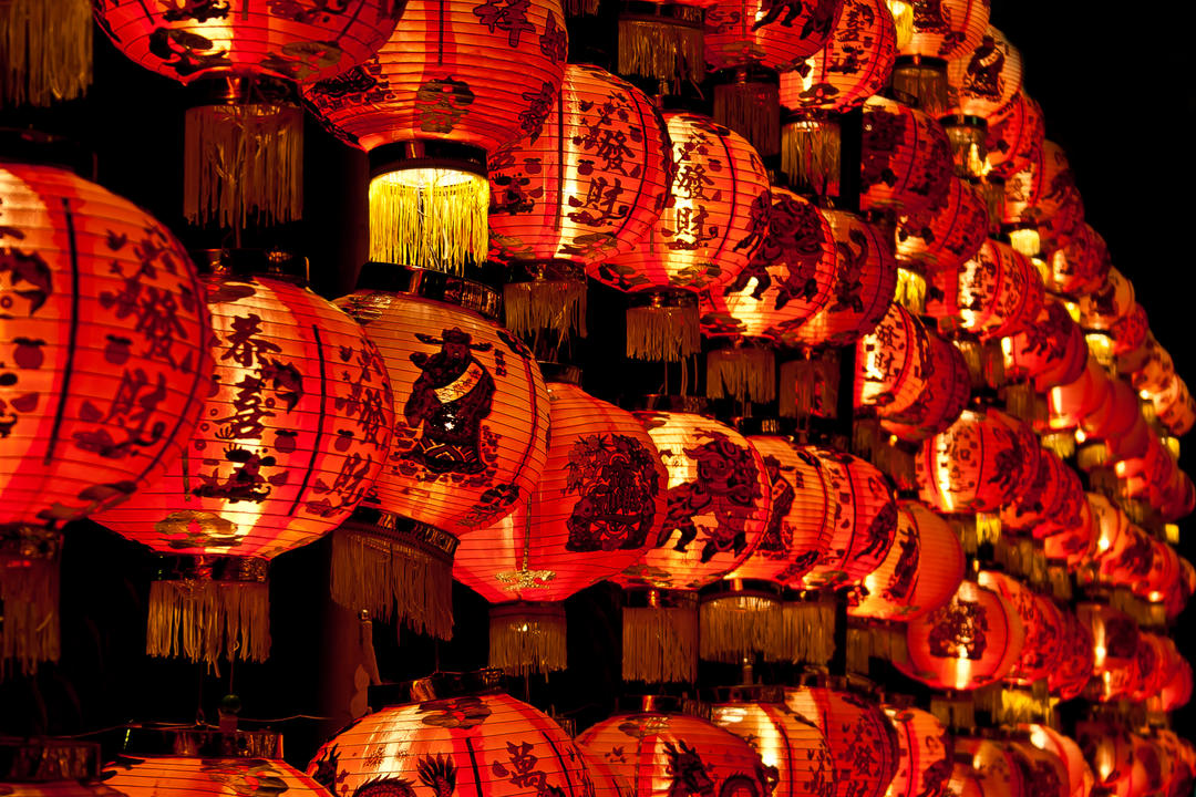Китайская красная лампа